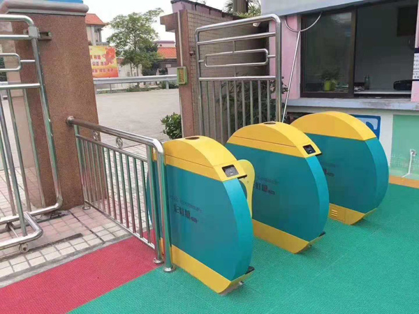 幼儿园智能门禁安装