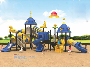 城堡组合滑梯